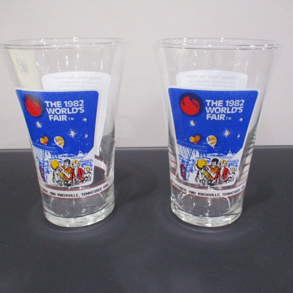 Pair of Vintage 1982 Worlds Fair Glasses Knoxville Tennessee Excellent Condition
